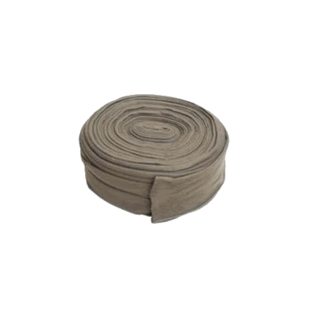 A CAMISA DE DRENO é fabricada a partir de geotêxtil em formato tubular, para facilitar a proteção de tubos de drenagem. Seu objetivo é filtrar as partículas do solo, impedindo a obstrução das aberturas do dreno, mantendo o fluxo e a vasão de água.